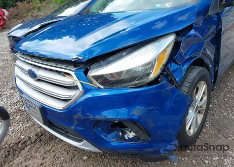 2019 Ford Escape Se из США, поврежденный, VIN 1FMCU9GD3KUA12679